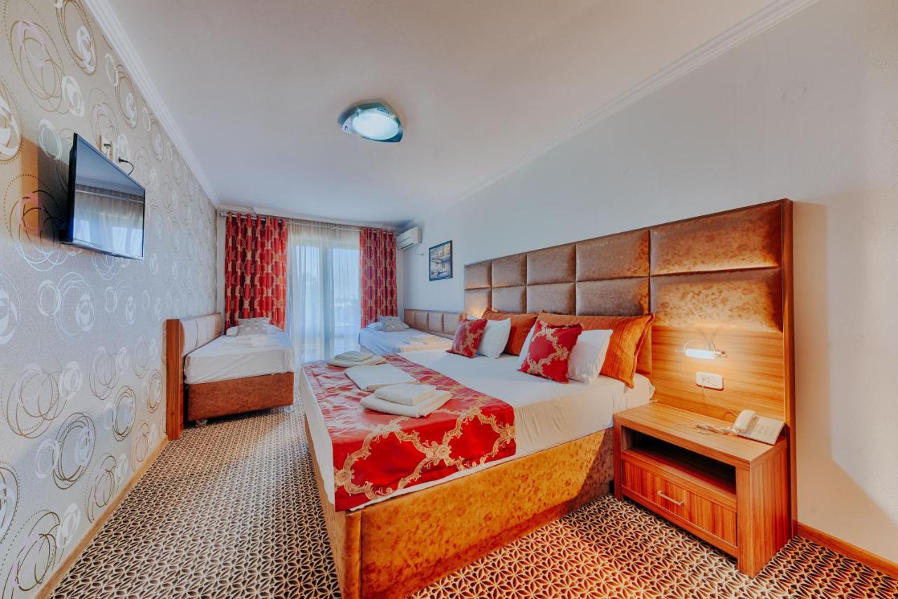 Hotel Lion Ulcinj Zewnętrze zdjęcie