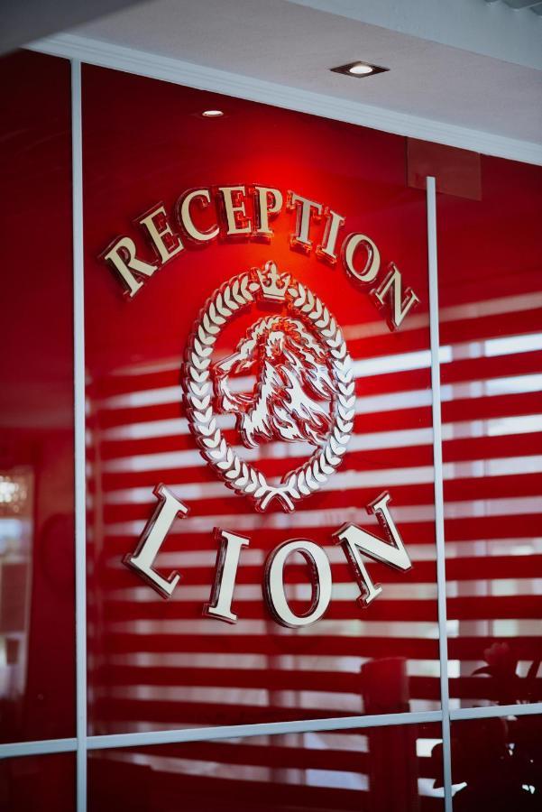 Hotel Lion Ulcinj Zewnętrze zdjęcie